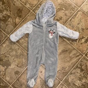 Gray Kids One Piece with Snowman Embroidery